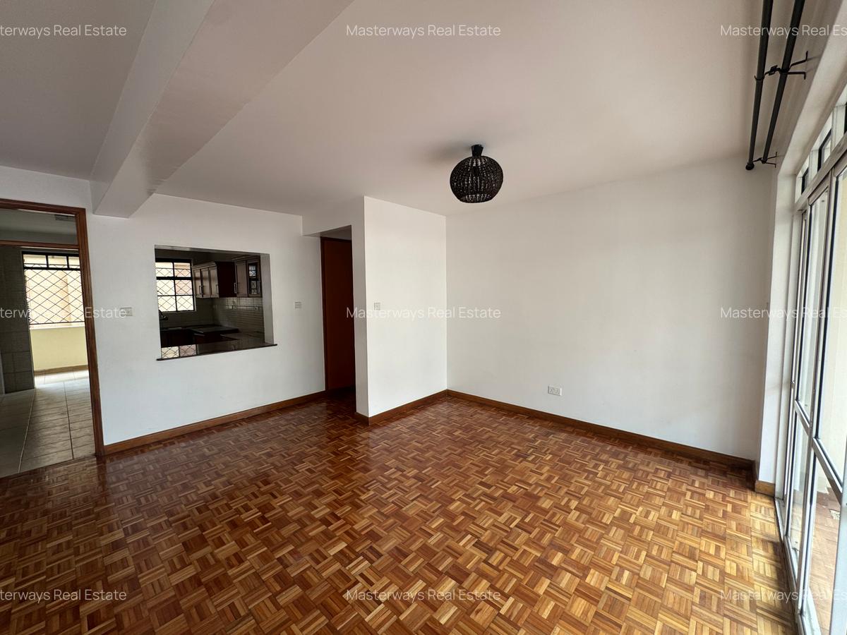 3 Bed Apartment with En Suite in Lavington - 4