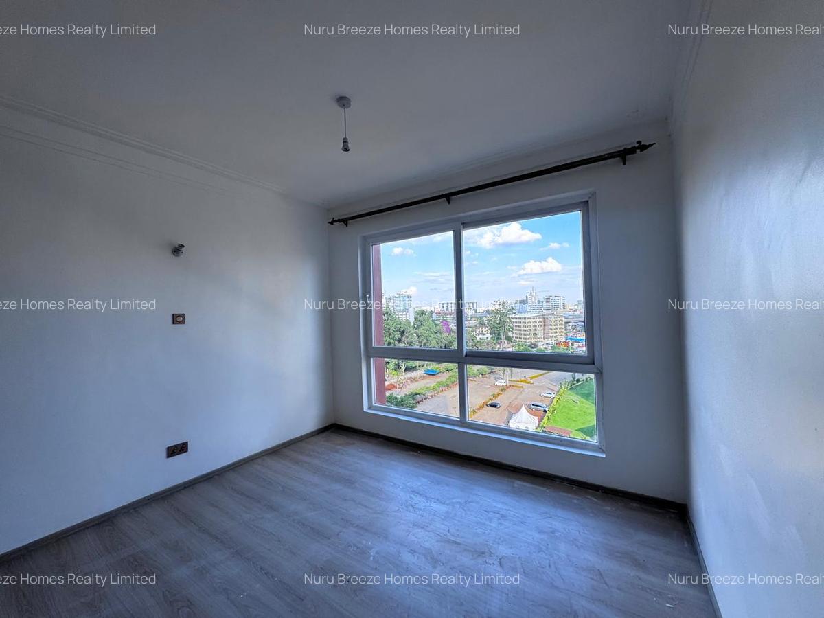 3 Bed Apartment with En Suite in Westlands Area - 8