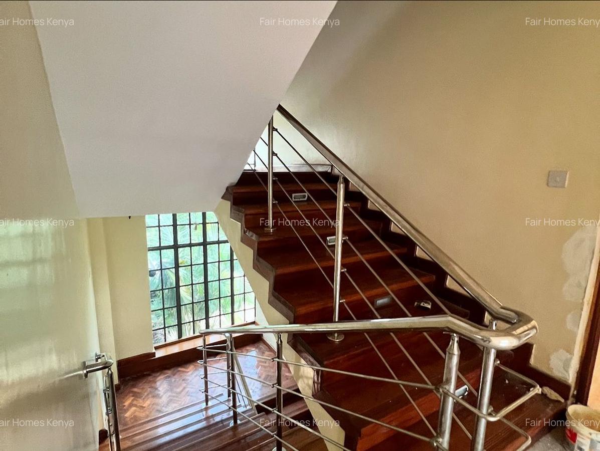 5 Bed Townhouse with En Suite at Isaac Gathanju - 6