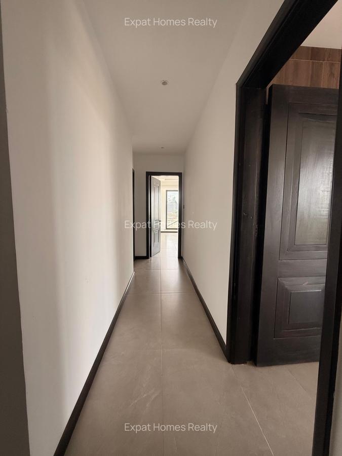 3 Bed Apartment with En Suite in Riverside - 1