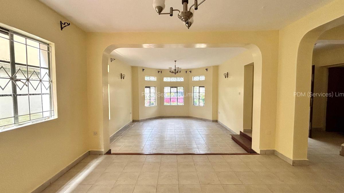 5 Bed Townhouse in Lavington - 2