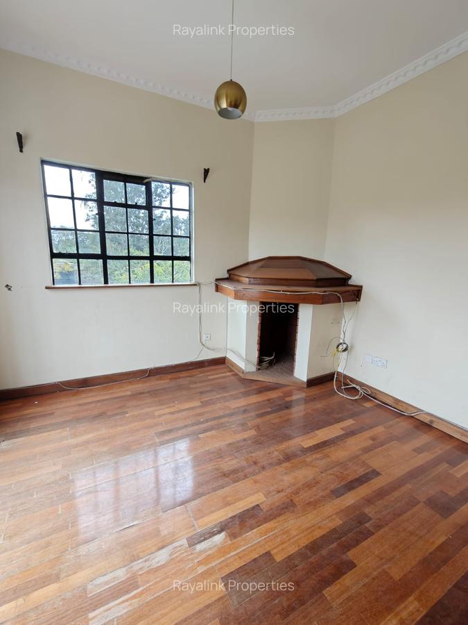 4 Bed House with En Suite at Karen - 12