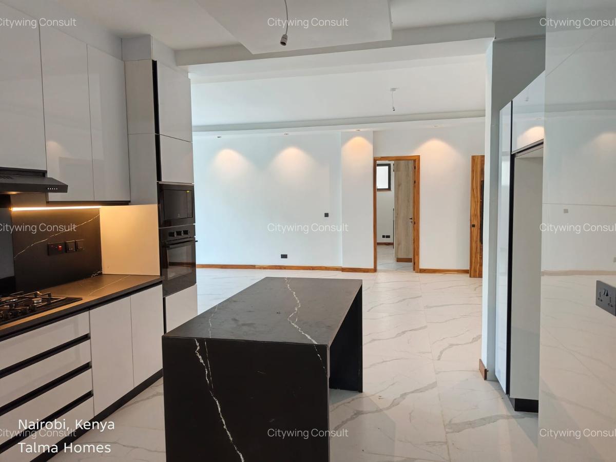 2 Bed Apartment with En Suite at Peponi Road - 4