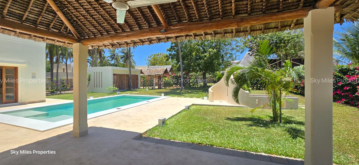 3 Bed Villa with En Suite at Watamu - 14