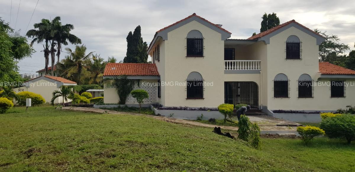 4 Bed Townhouse with En Suite in Nyali Area - 3