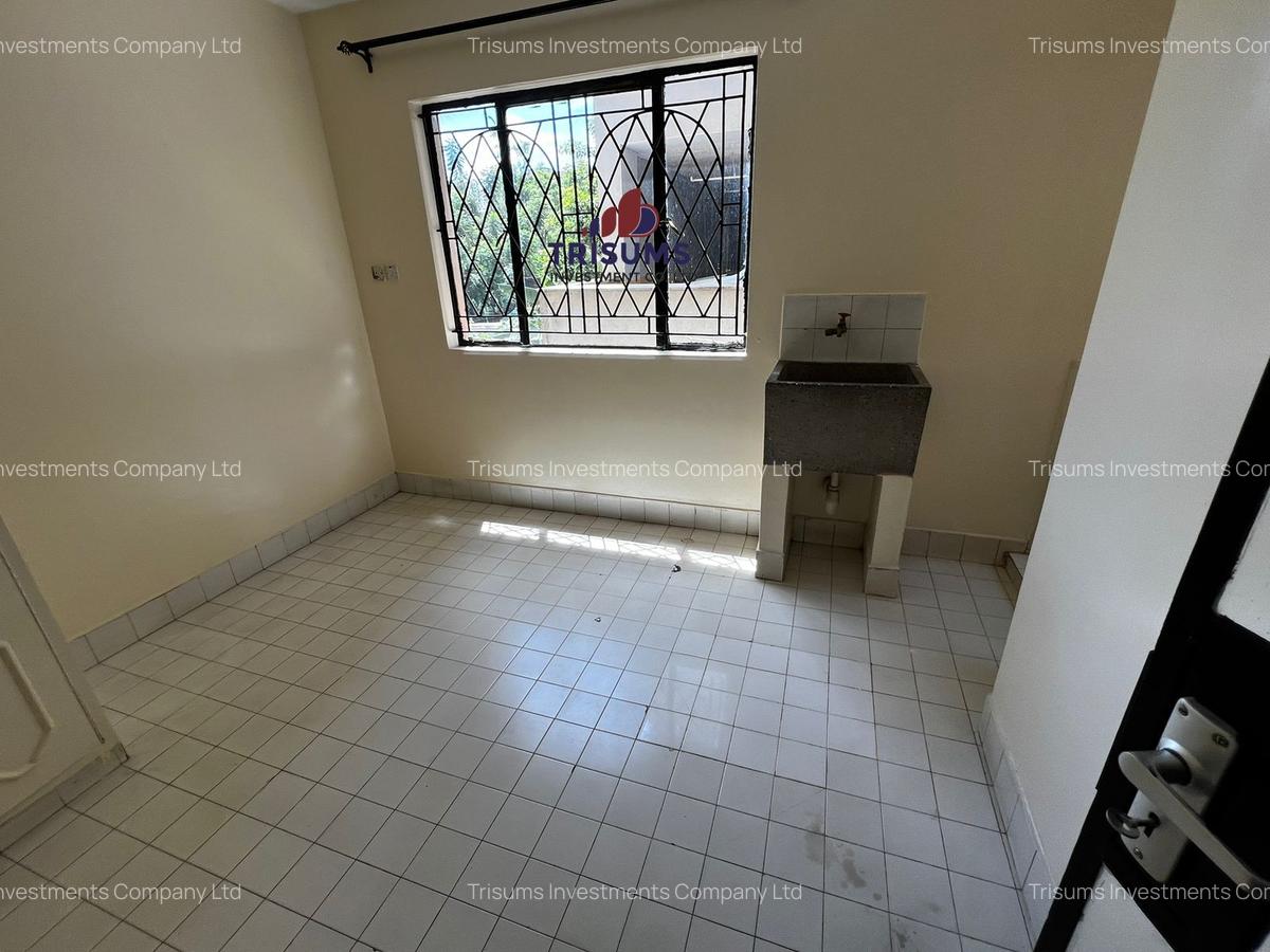 3 Bed Apartment with En Suite at Westland - 8