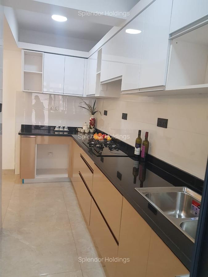 3 Bed Apartment with En Suite in Lavington - 8