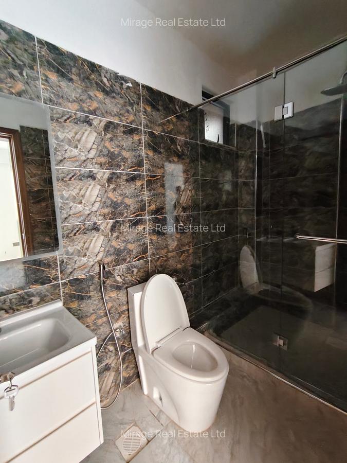 4 Bed Apartment with Staff Quarters in Parklands - 15