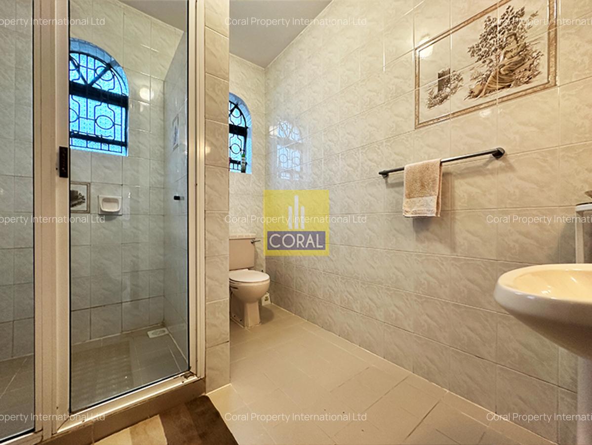 5 Bed Townhouse in Westlands Area - 10