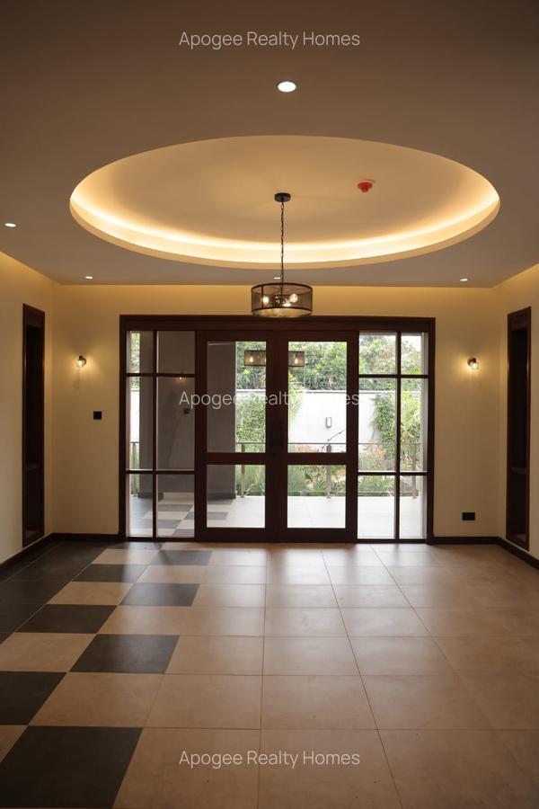 5 Bed House with En Suite at Runda - 4