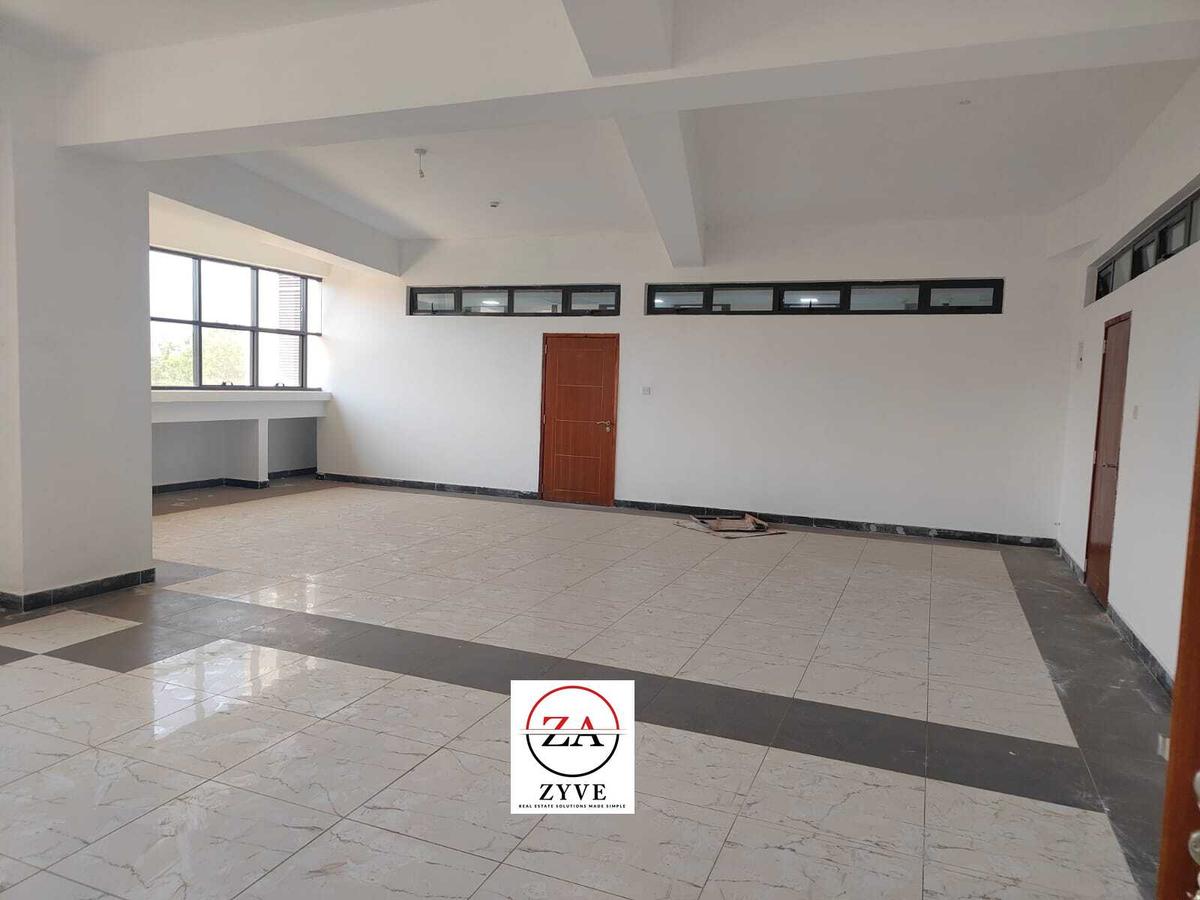 551 ft² Office with Service Charge Included at Walking Distance To Yaya Center Mall - 13