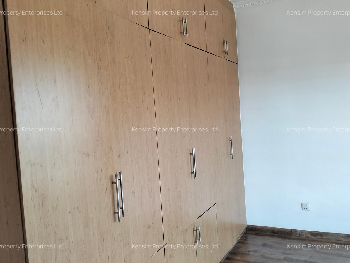 3 Bed Apartment with En Suite in Westlands Area - 12