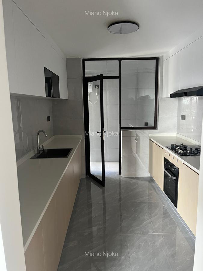 2 Bed Apartment with En Suite at Riverside Drive - 10