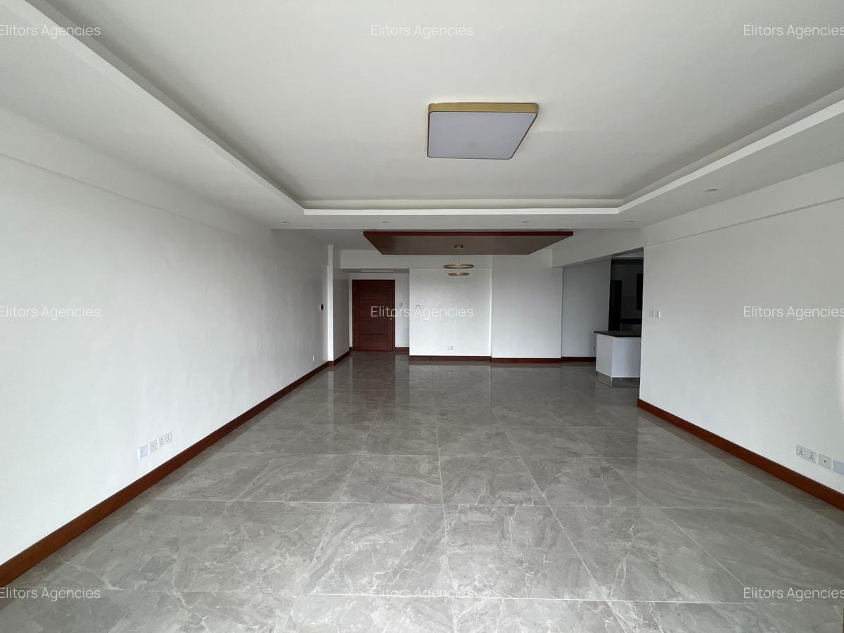 4 Bed Apartment with En Suite at Othaya Road - 2