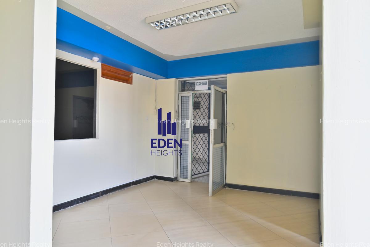 2,200 ft² Commercial Property with Backup Generator in Parklands - 2