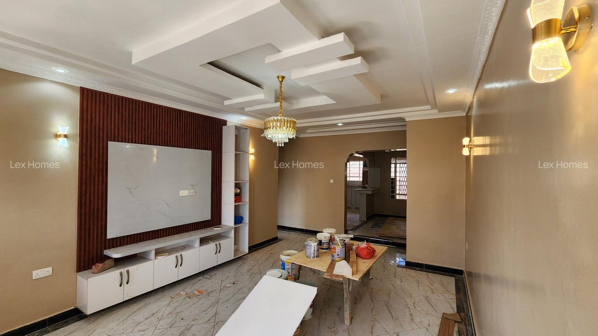 4 Bed House with En Suite at Forest Line Road - 5