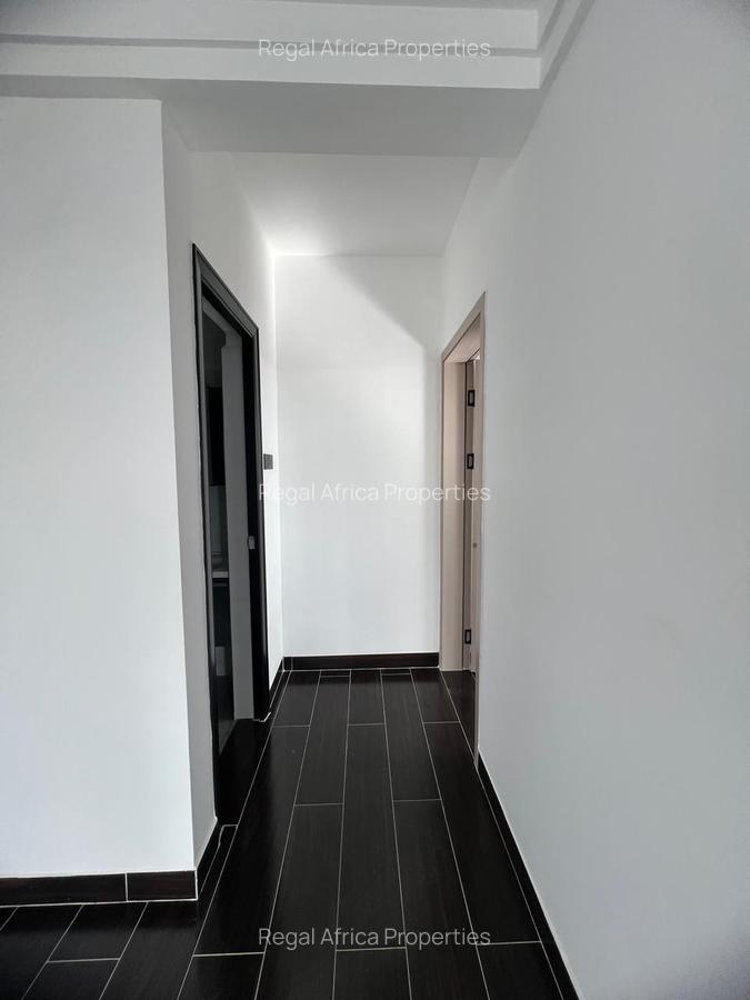 2 Bed Apartment with Parking in Kilimani - 8