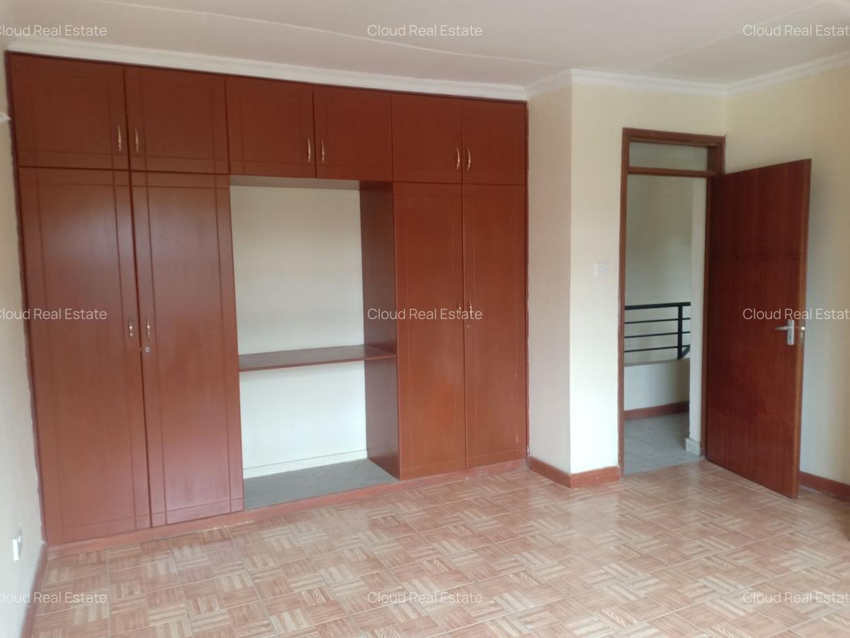 4 Bed House with Staff Quarters in Embakasi - 8