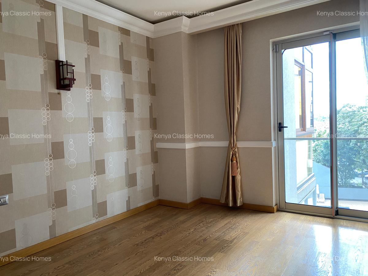 3 Bed Apartment with En Suite at Kileleshwa - 4