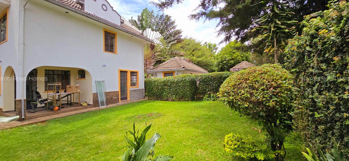 4 Bed Townhouse with En Suite at Lavington Mugumo Road - 4