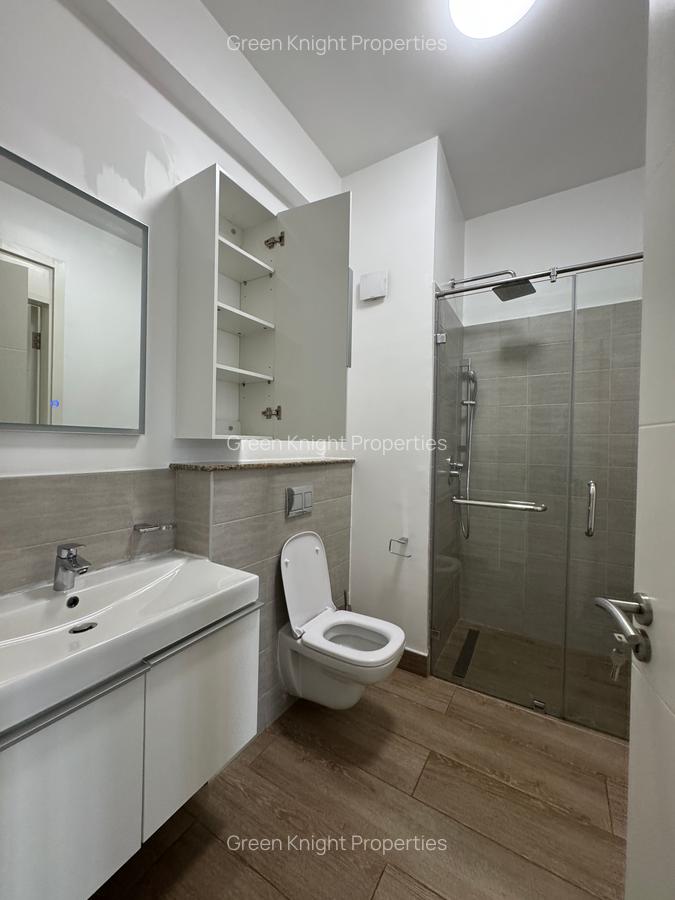 Serviced 2 Bed Apartment with En Suite in Westlands Area - 8