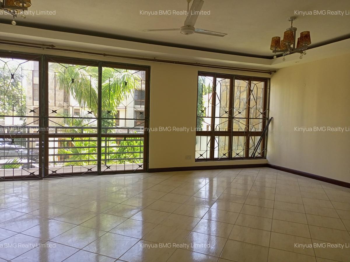 Serviced 3 Bed Apartment with En Suite in Nyali Area - 3