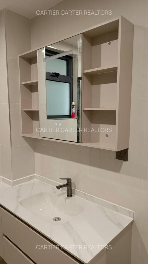 2 Bed Apartment with En Suite in Riverside - 11