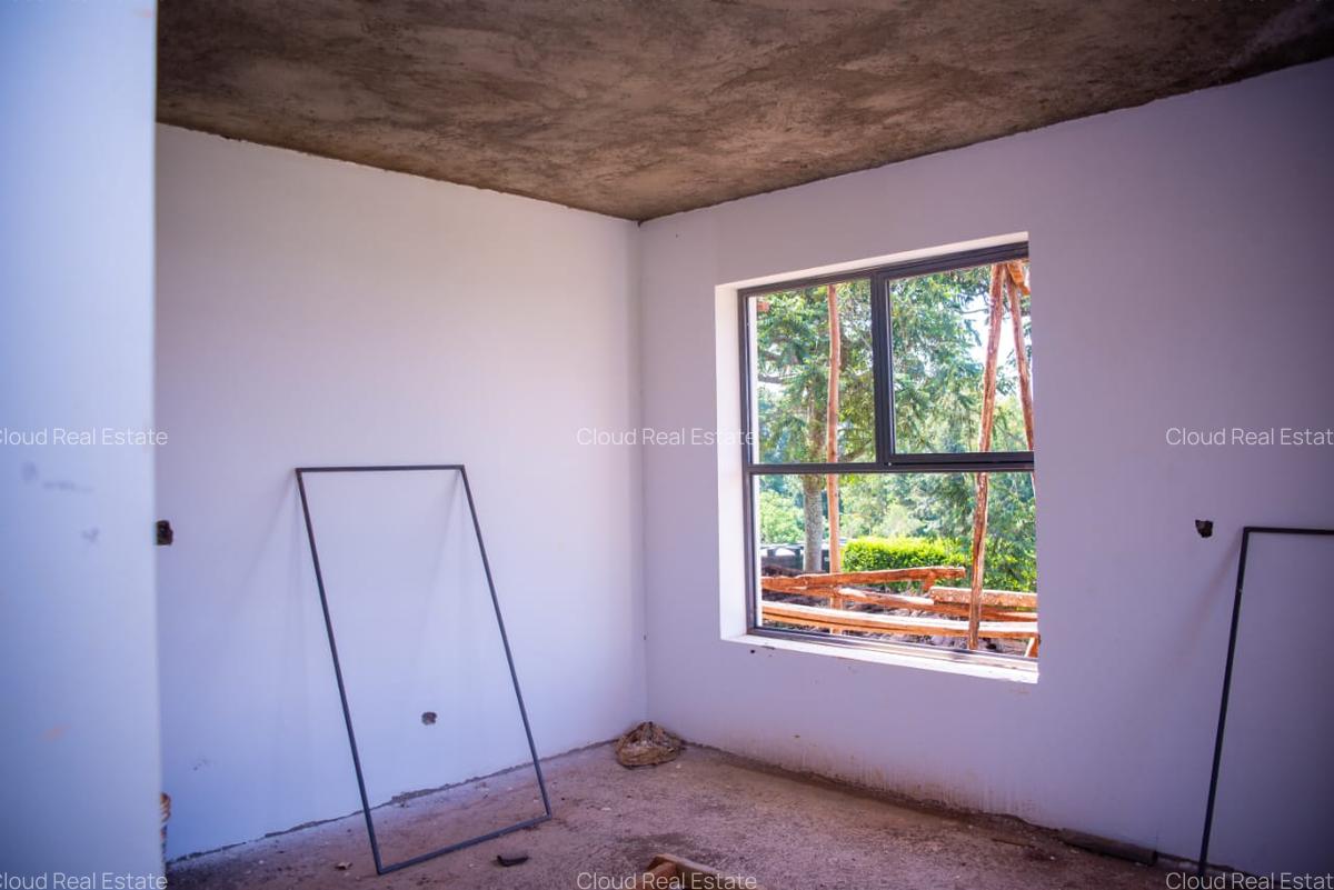 6 Bed House with En Suite in Kiambu Road - 6