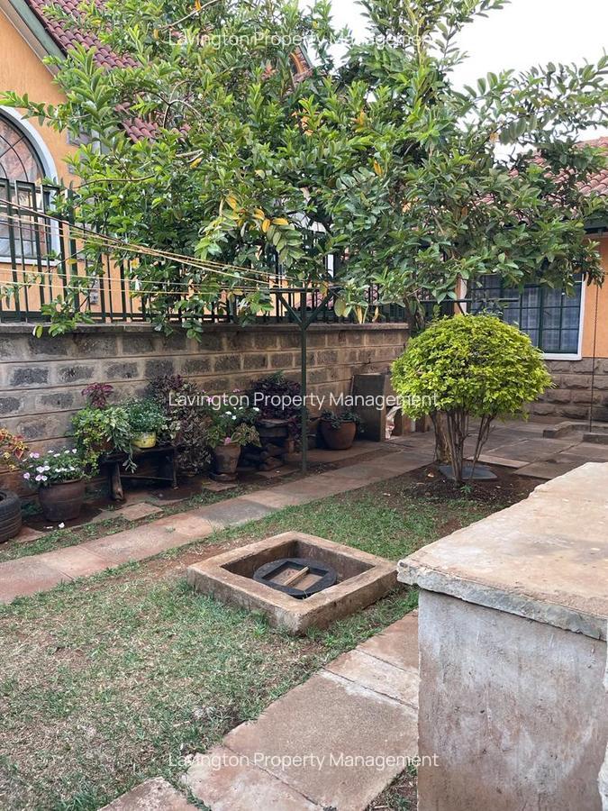 5 Bed Townhouse with En Suite at Lavington Green - 9
