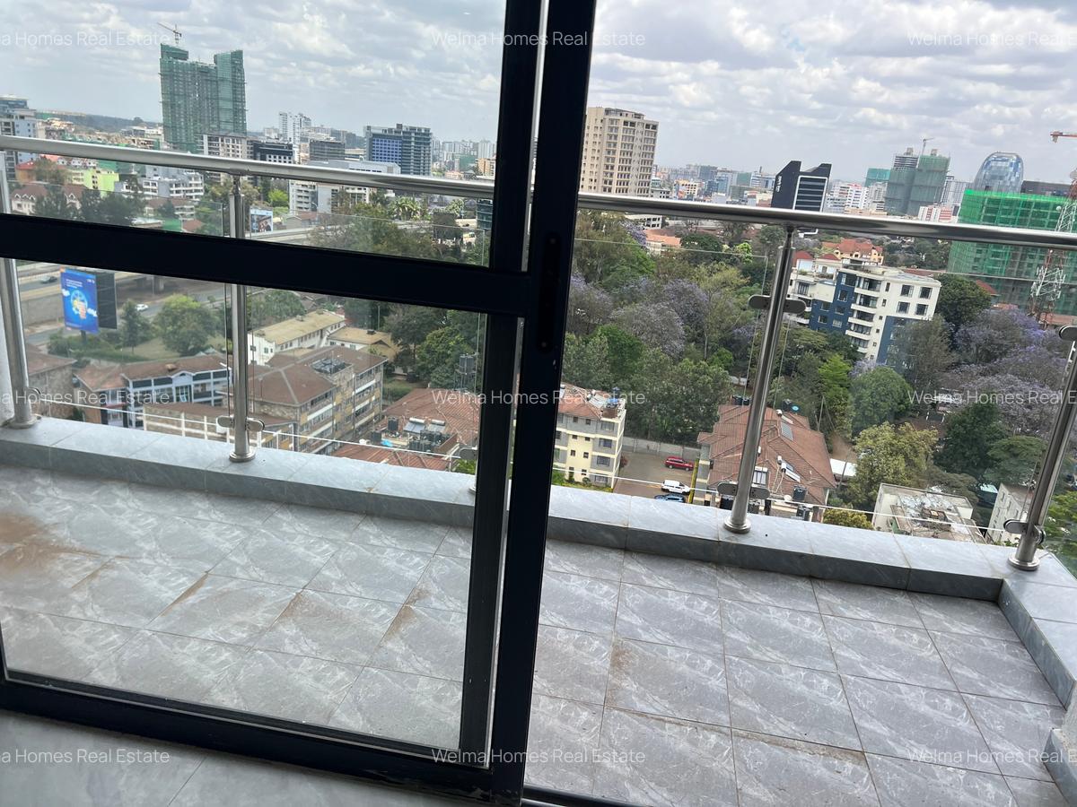 2 Bed Apartment with En Suite in Westlands Area - 5