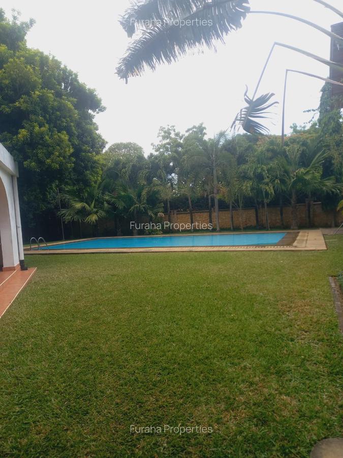 3 Bed House with En Suite in Nyali Area - 4