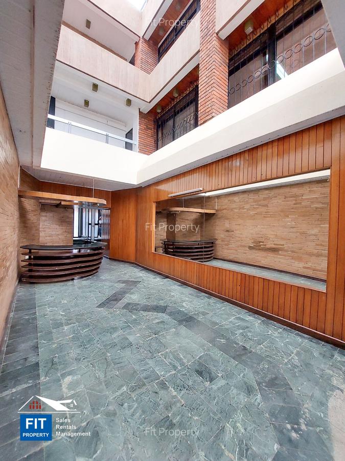 3,000 ft² Office with Backup Generator in Westlands Area - 2