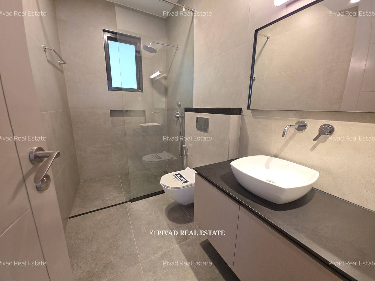 4 Bed Townhouse with Swimming Pool in Langata - 8