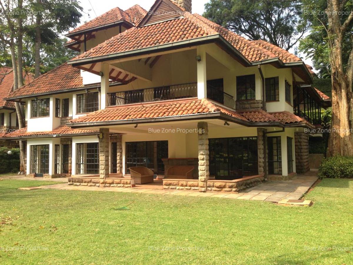 5 Bed Villa with En Suite at Off Rosslyn Lone Tree Rd - 1