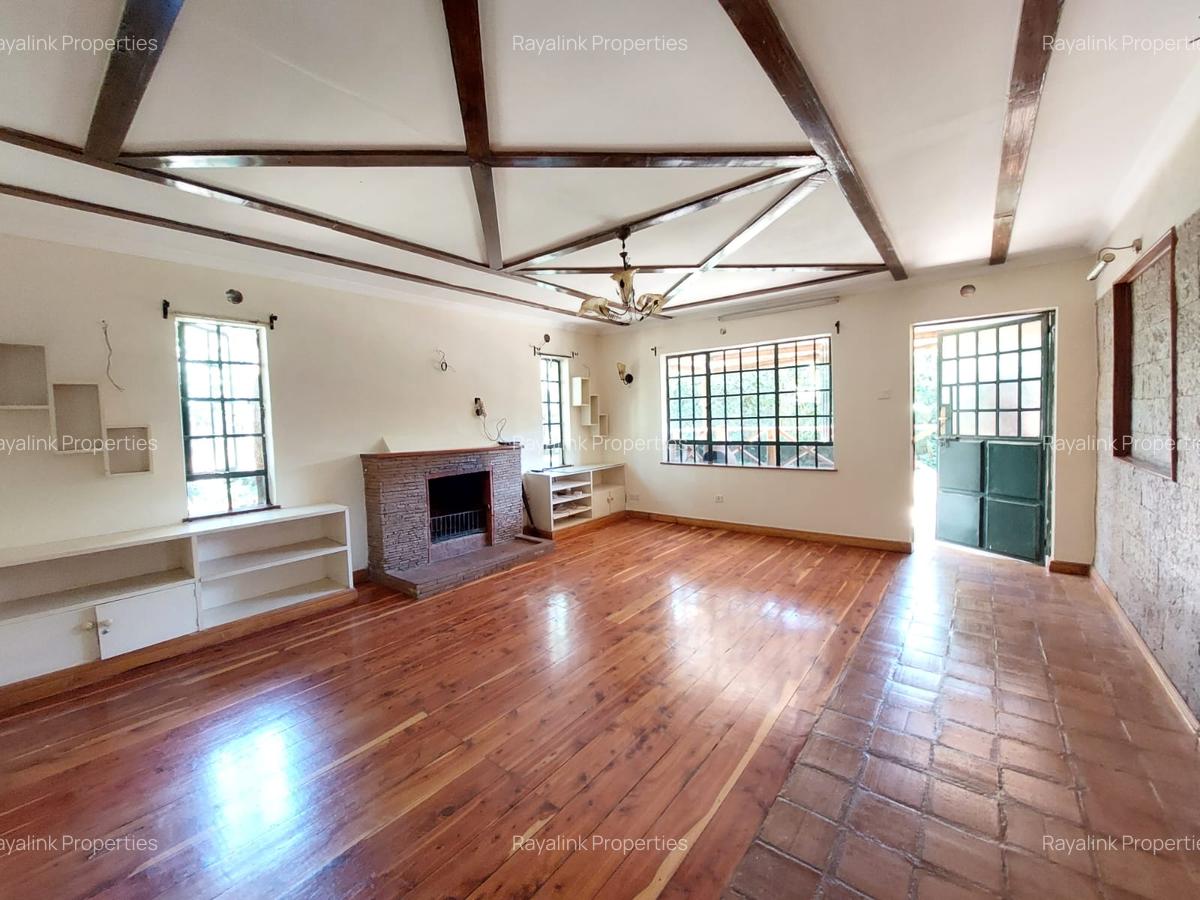 2 Bed House with Garden at Karen - 3