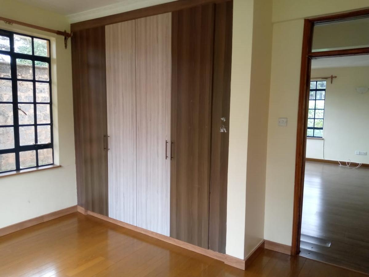 5 Bed Townhouse with En Suite in Kiambu Road - 9