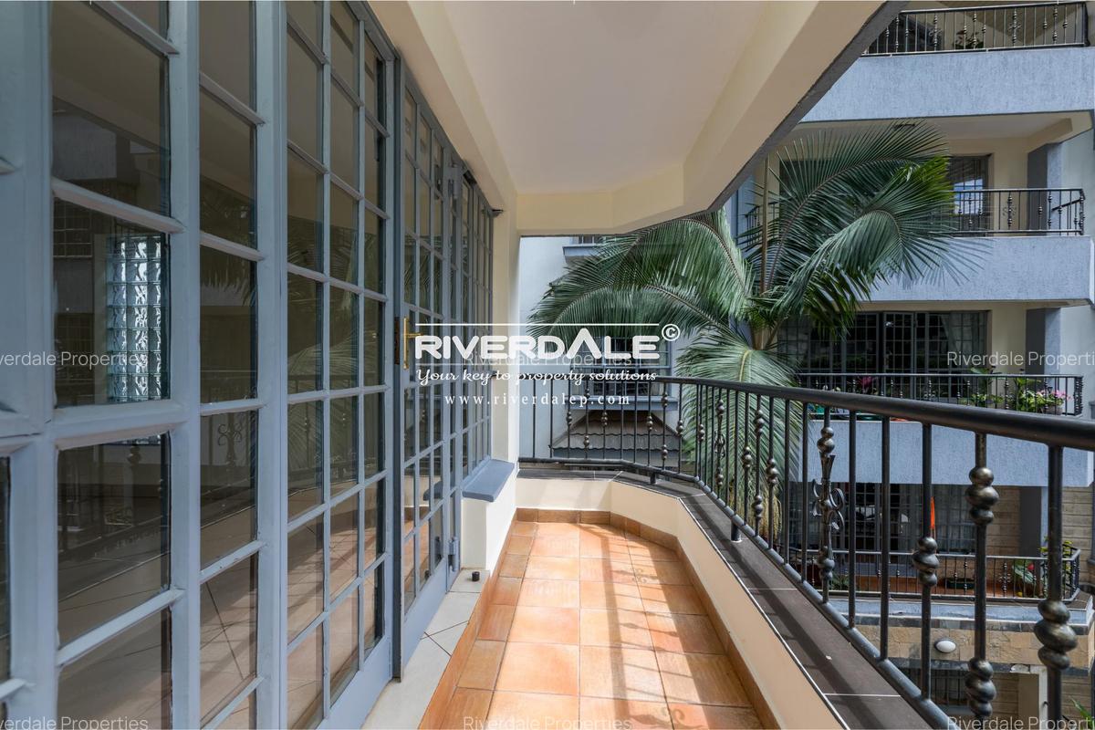2 Bed Apartment with En Suite in Westlands Area - 6