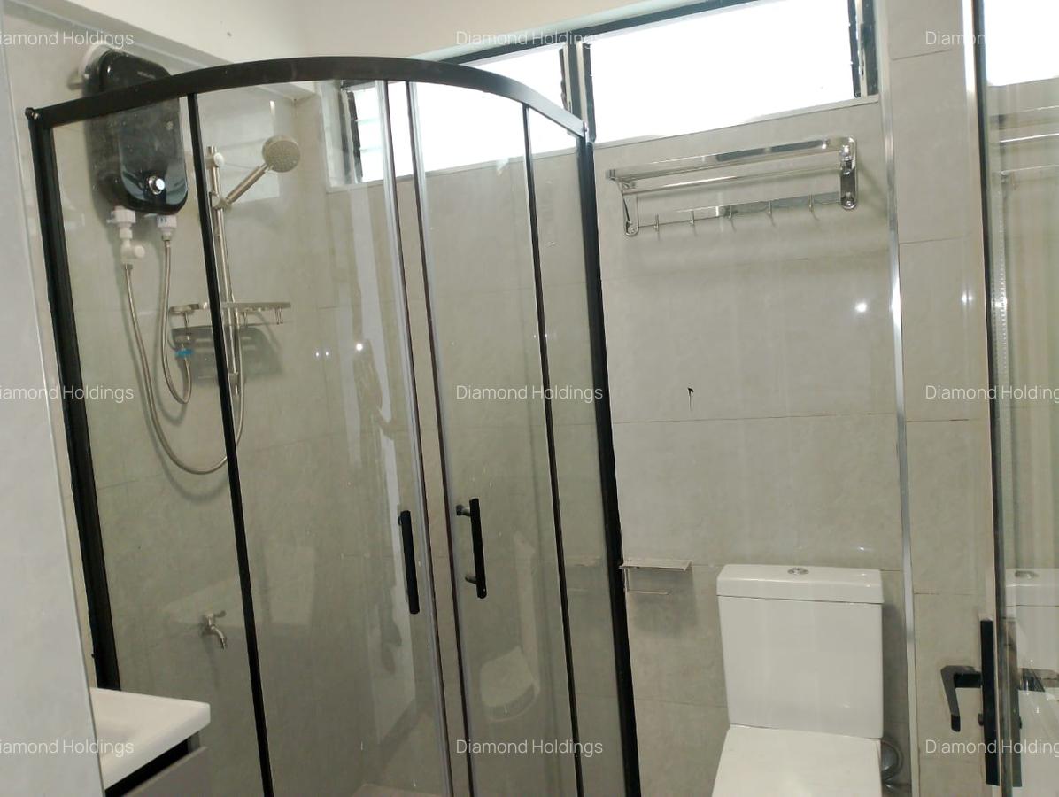 2 Bed Apartment with En Suite at Westland - 5