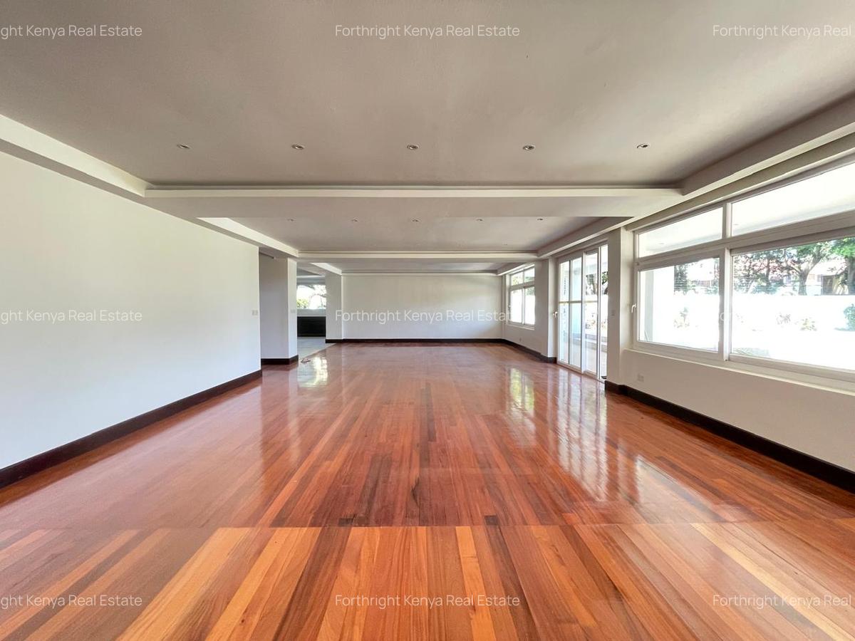 4 Bed House with En Suite at Runda - 12