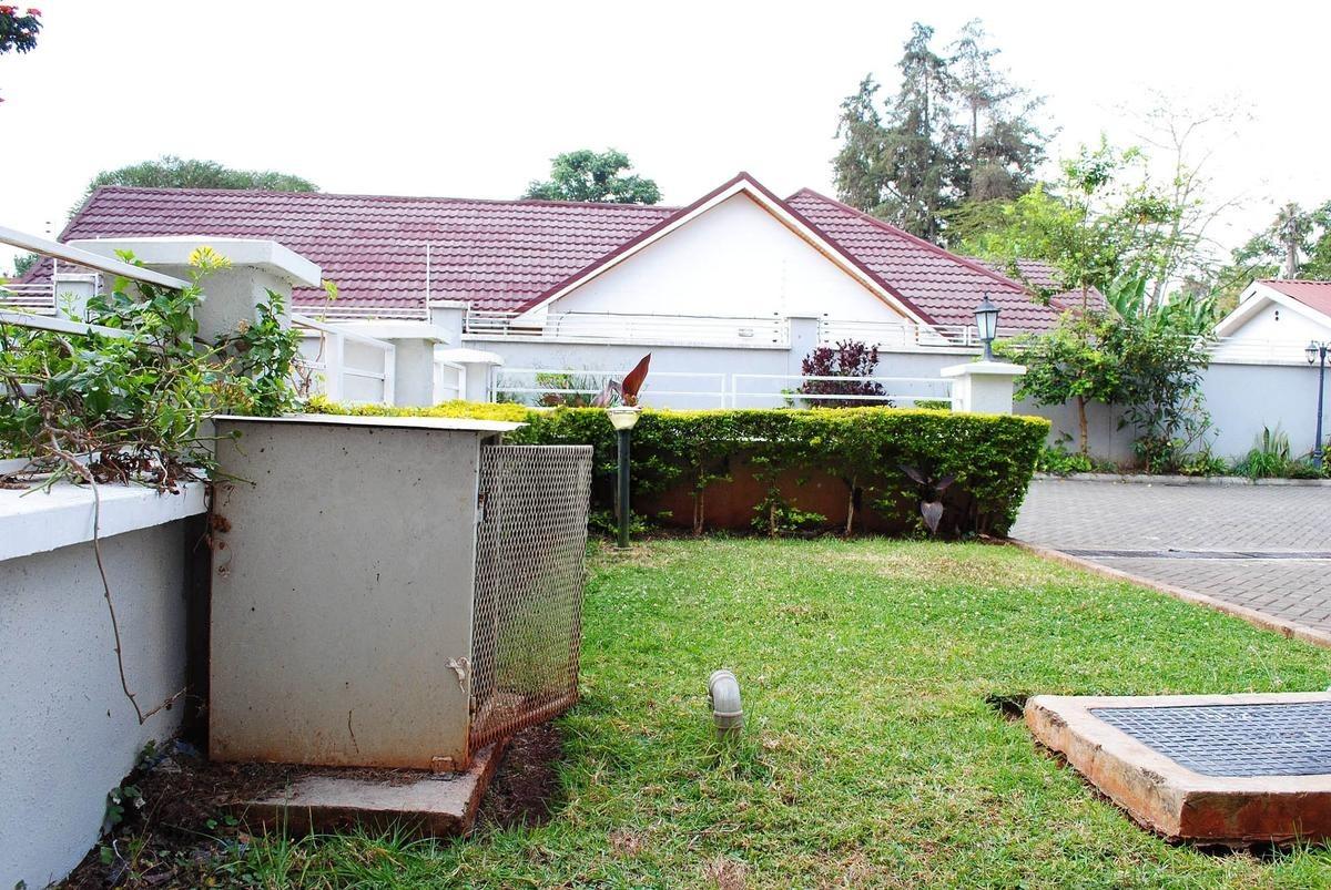 5 Bed Townhouse with En Suite in Lavington - 6