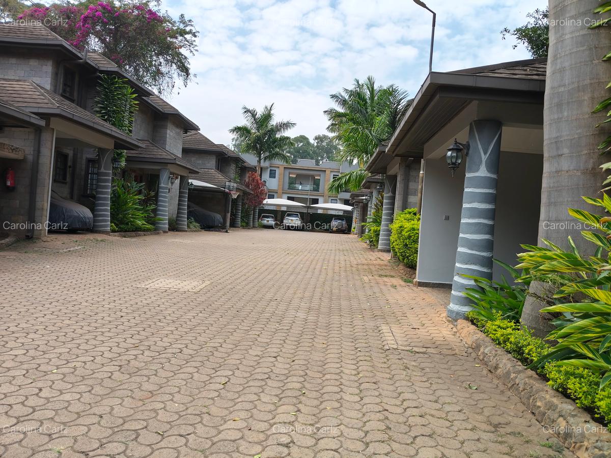 4 Bed Townhouse with En Suite at Peponi Road - 12