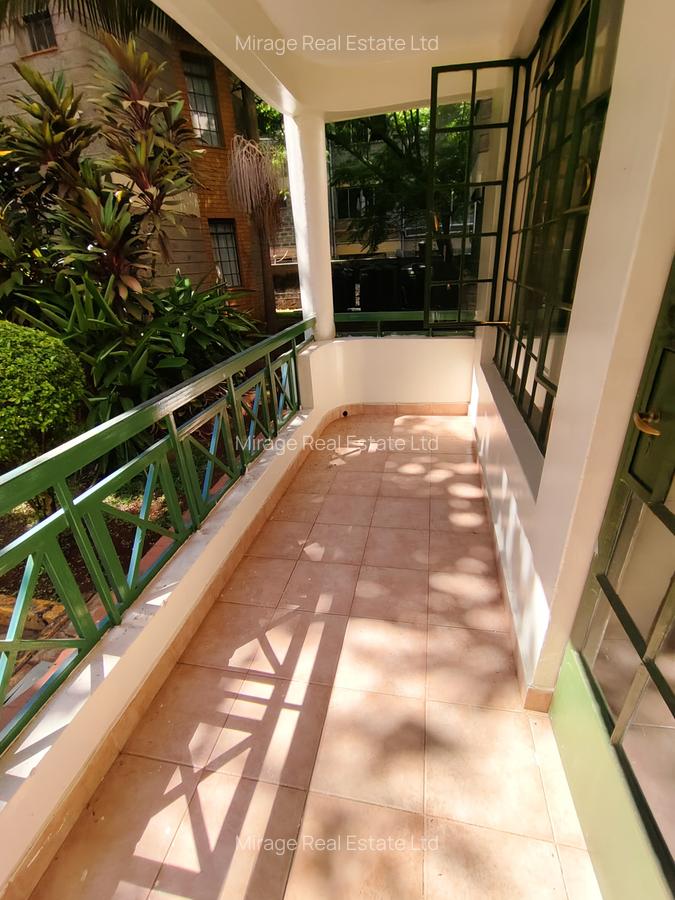 3 Bed Apartment with Parking in Kilimani - 11