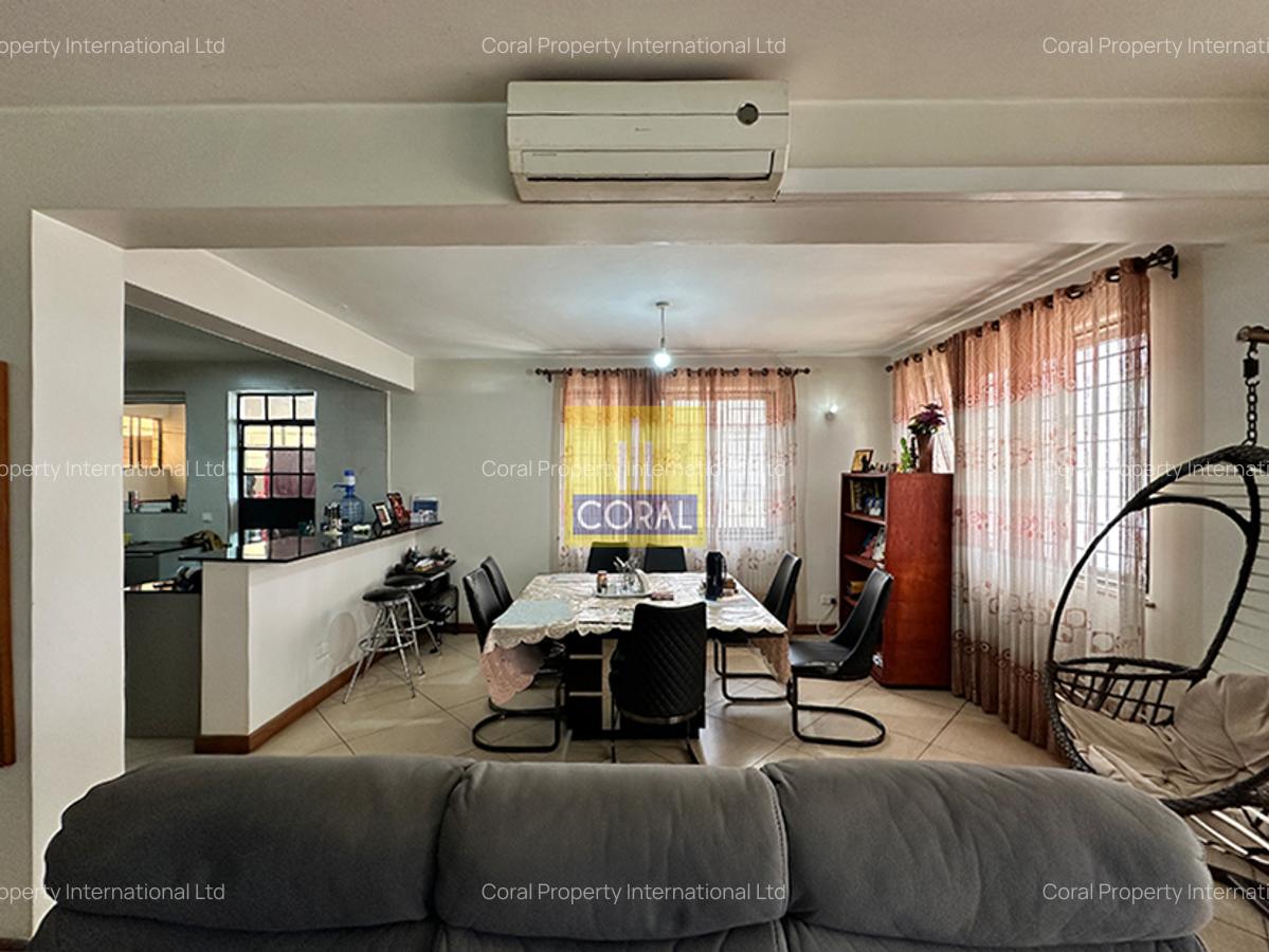 4 Bed Apartment in Parklands - 3