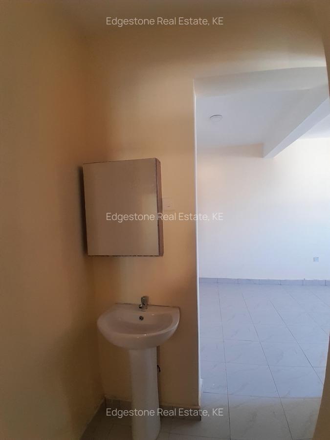 1 Bed Apartment with Borehole in Mtwapa - 1