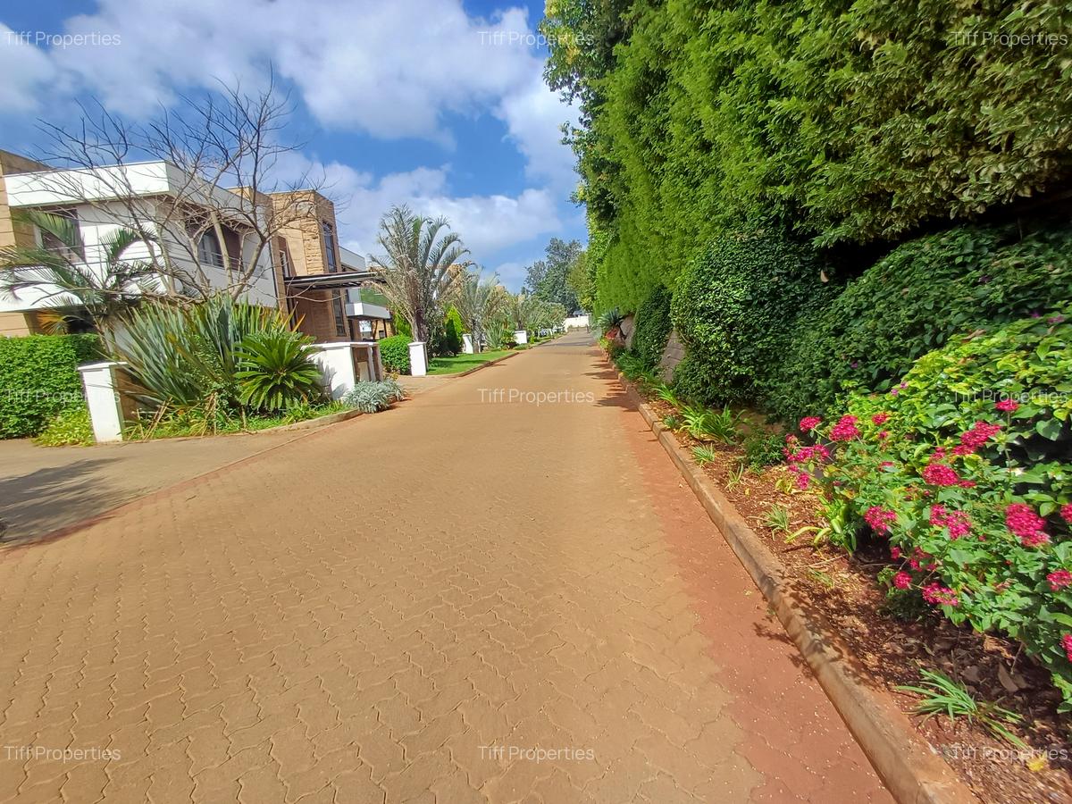 5 Bed Townhouse in Karen - 2