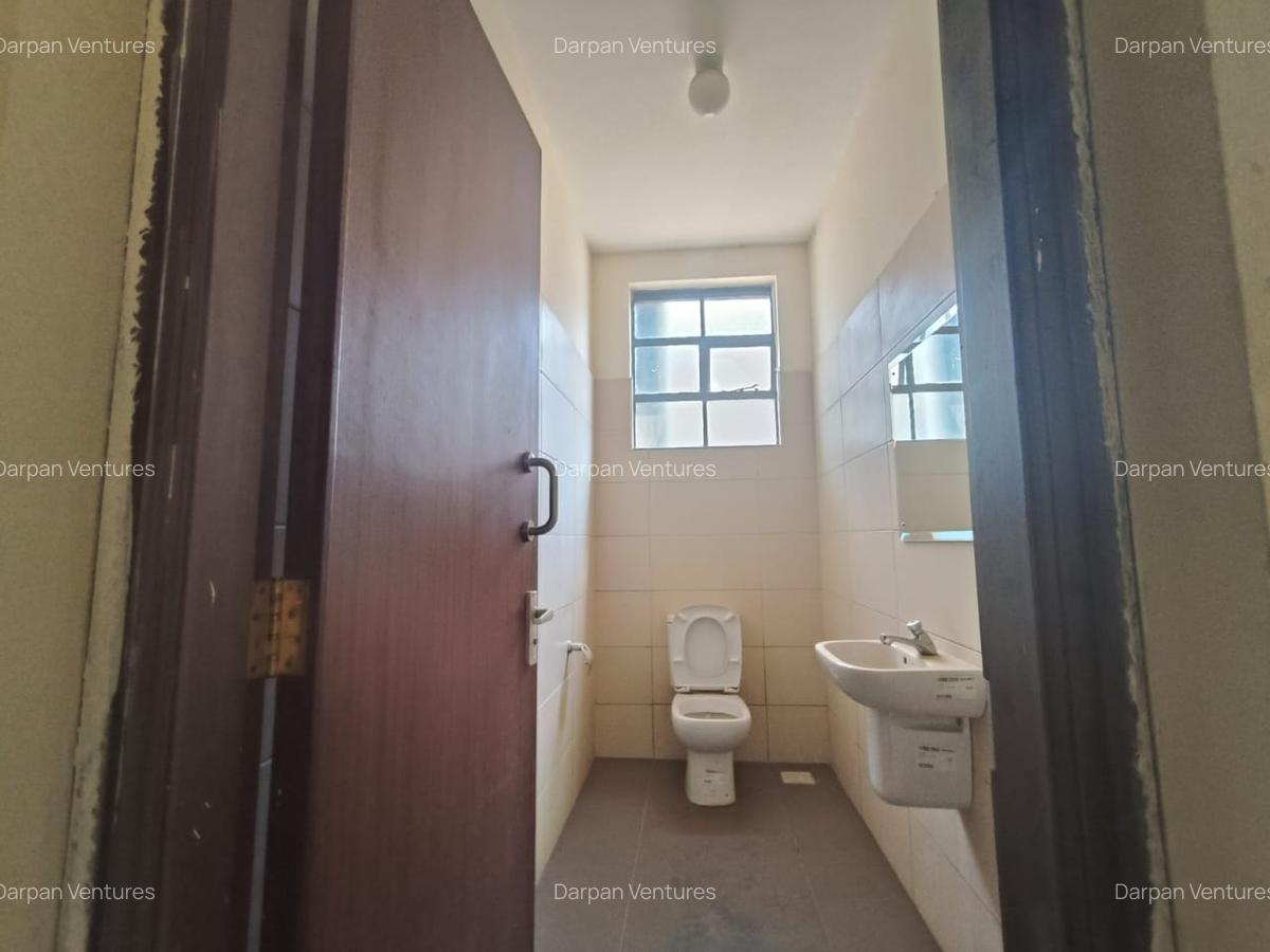10,500 ft² Warehouse with Service Charge Included in Ruiru - 2