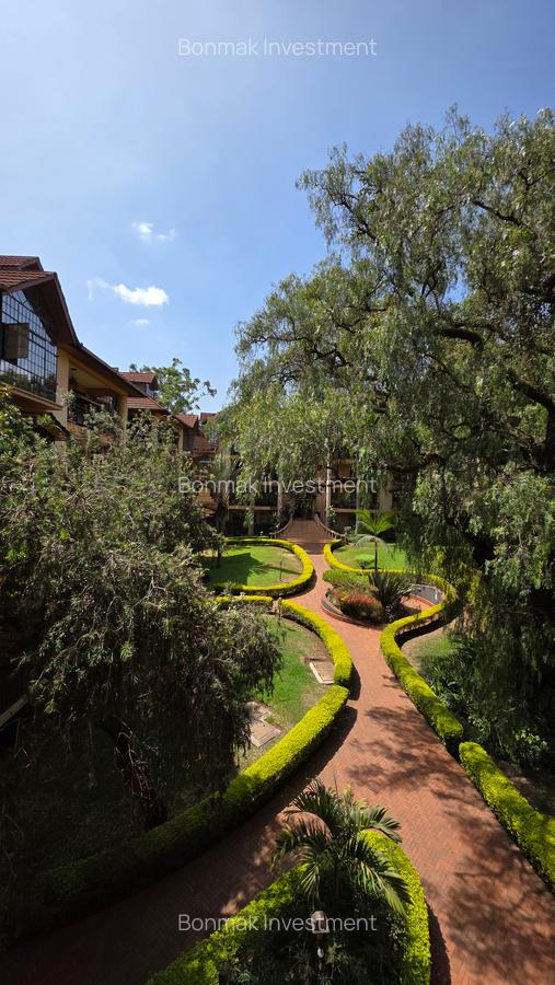 3 Bed Apartment with En Suite at Valley Arcade - 3