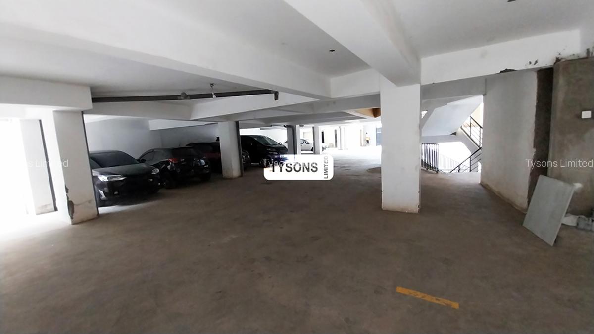 2 Bed Apartment with En Suite in Parklands - 8