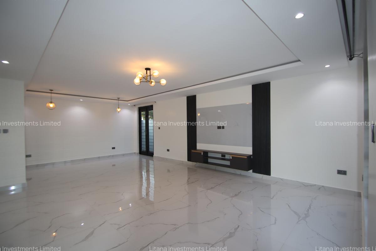 5 Bed House with En Suite in Ruiru - 8