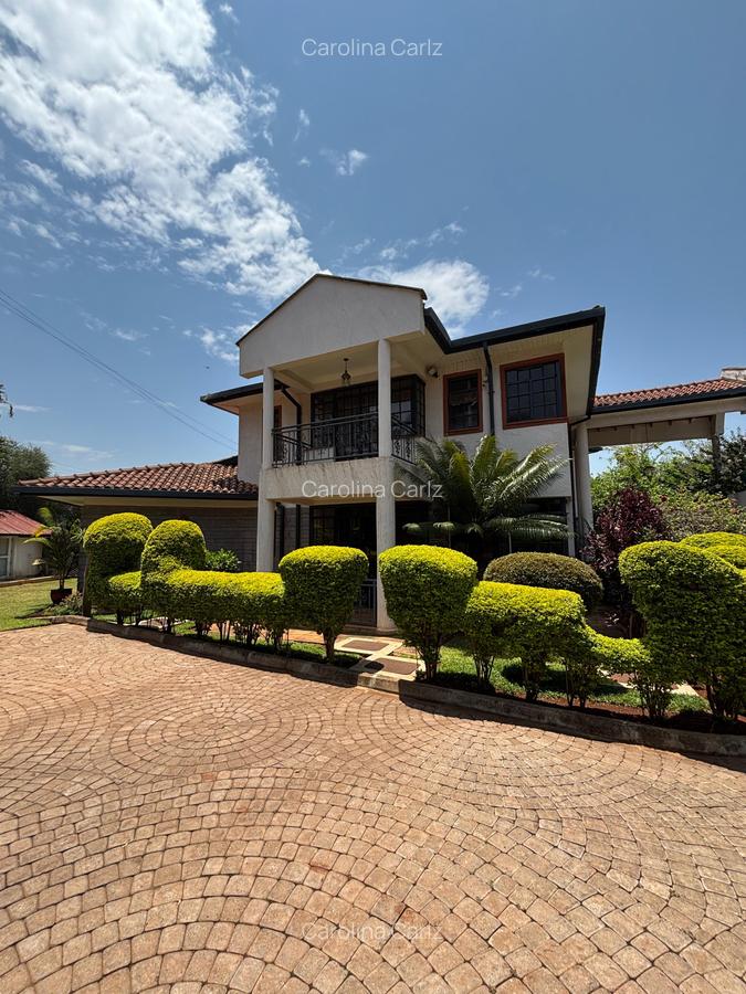 5 Bed House with En Suite in Runda - 3